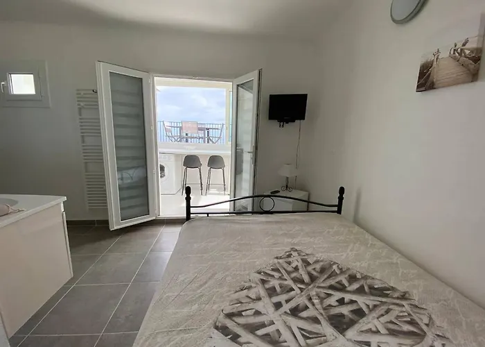 Climatise Avec Terrasse & Privee - Fr-1-816-5 Le Lavandou