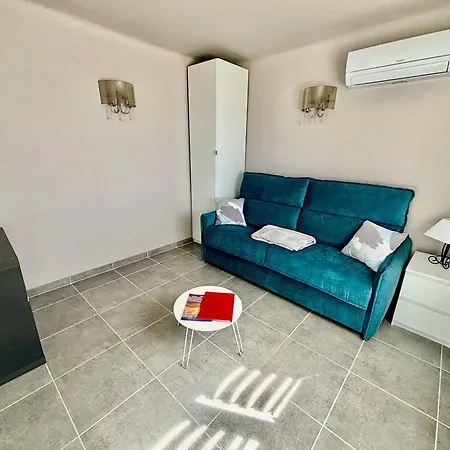 Climatisé Avec Terrasse Et Privée - Fr-1-816-5 *